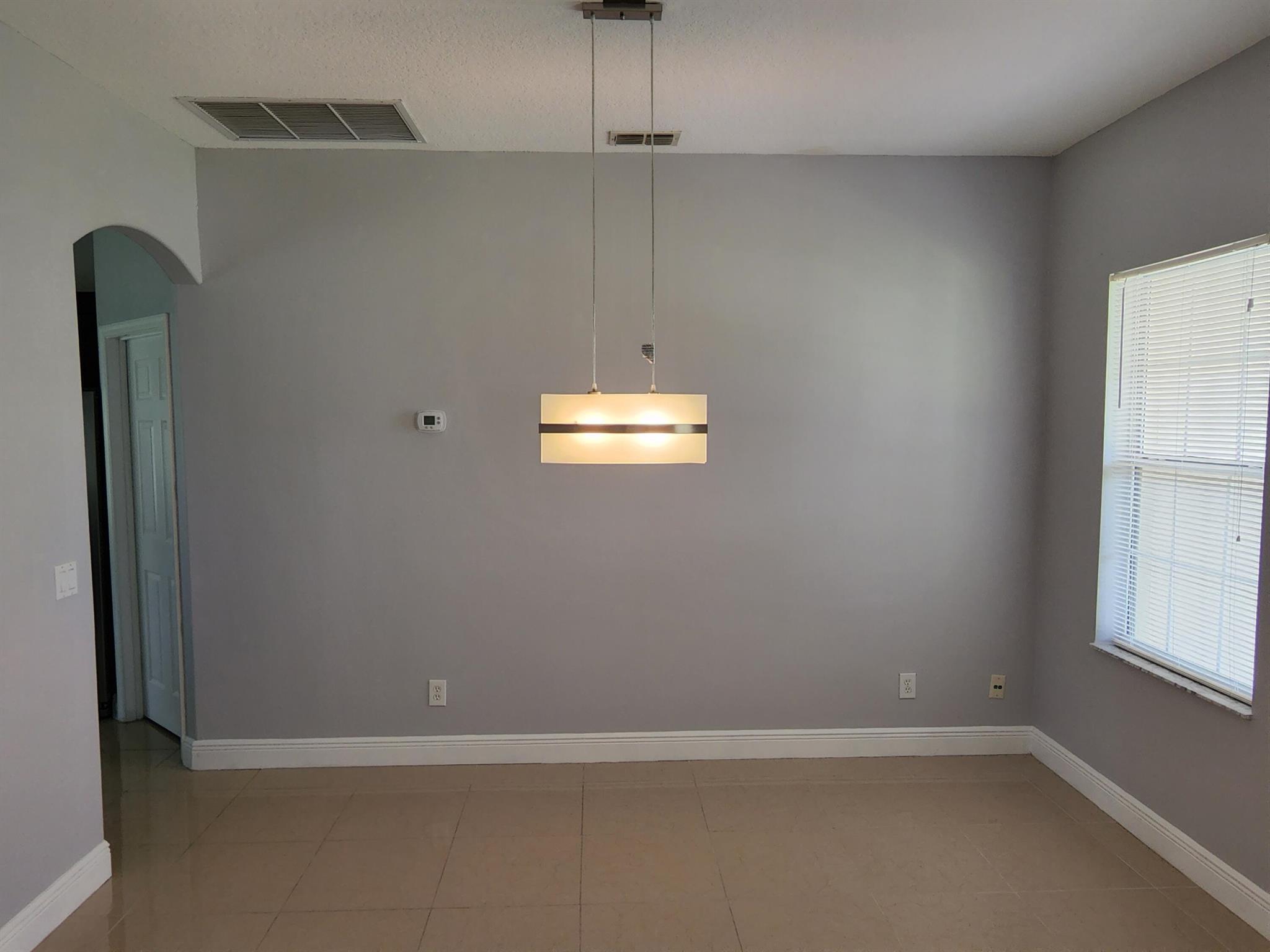 PORT ST LUCIE SECTION 18 - Residential Lease