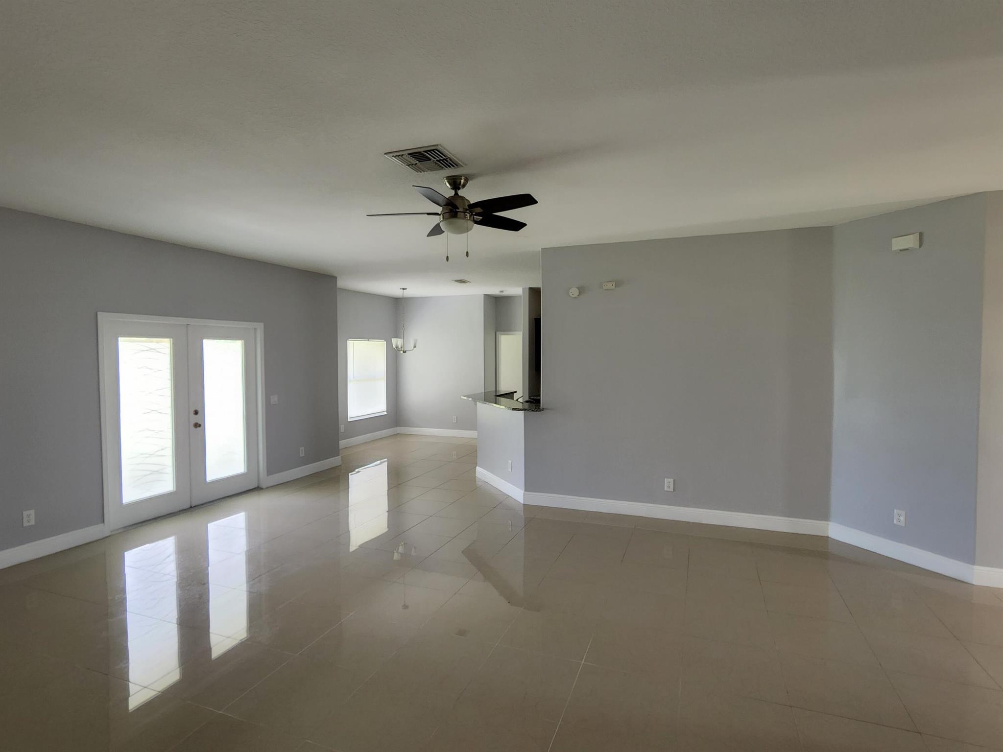 PORT ST LUCIE SECTION 18 - Residential Lease