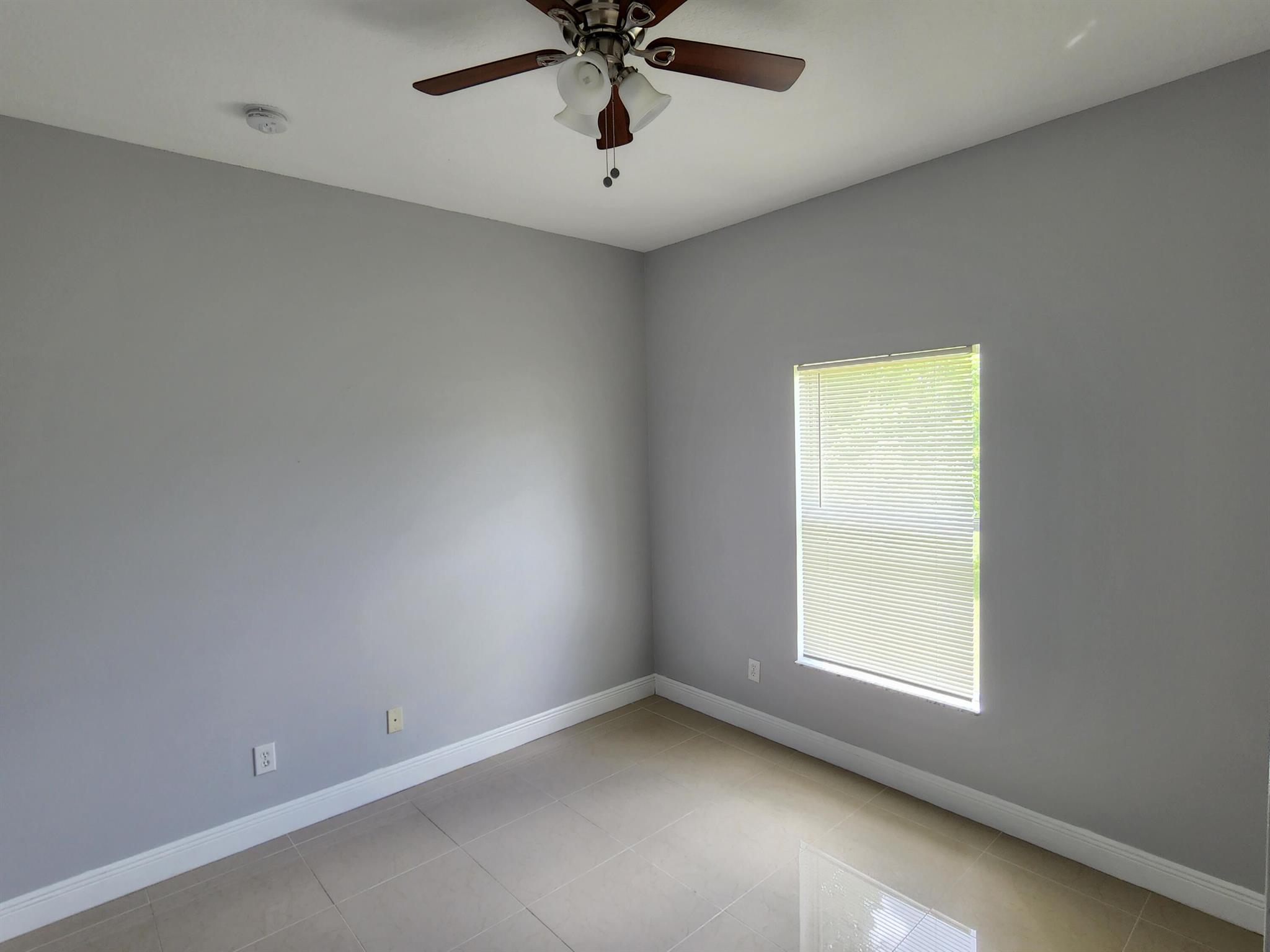 PORT ST LUCIE SECTION 18 - Residential Lease