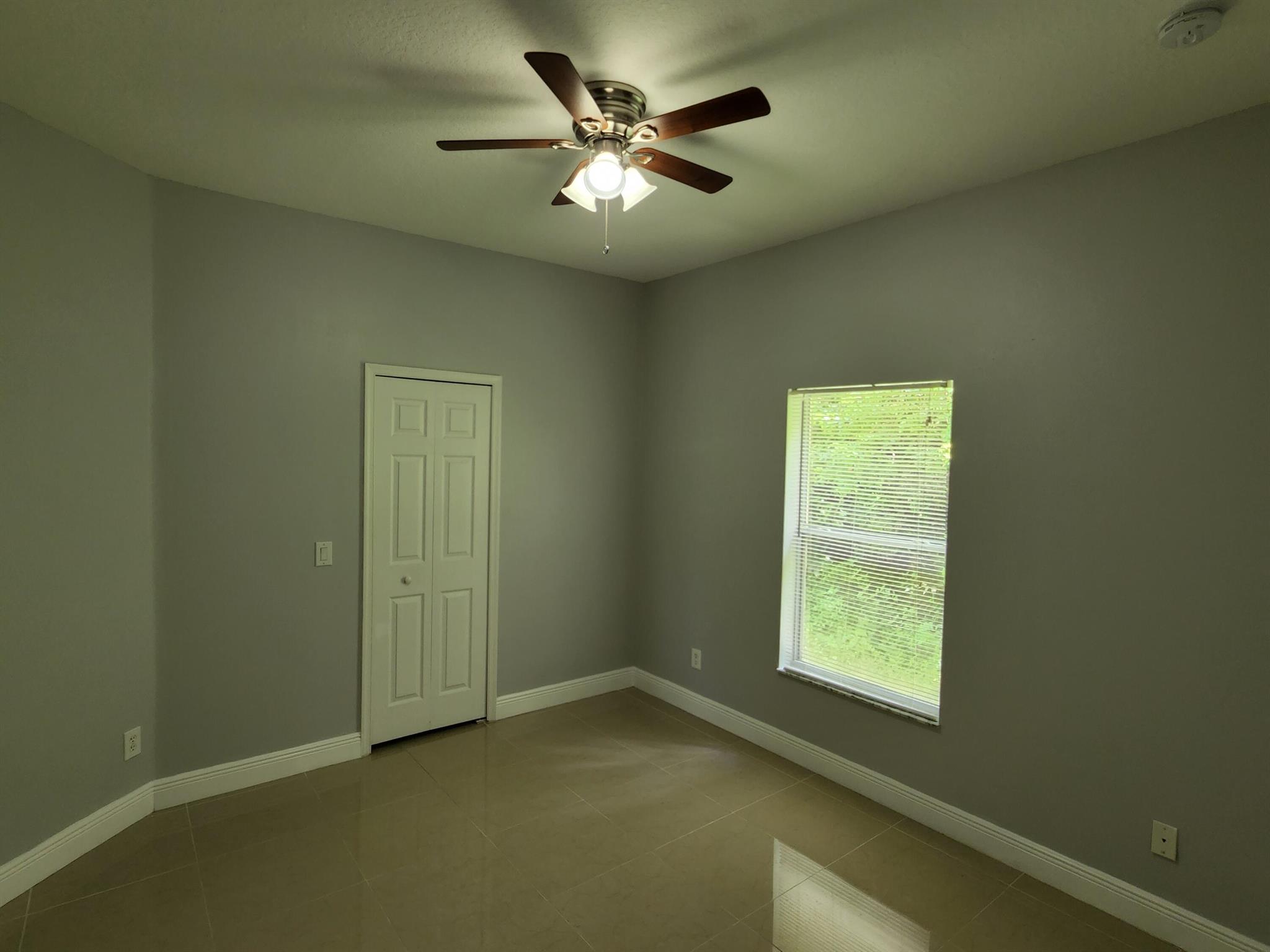 PORT ST LUCIE SECTION 18 - Residential Lease