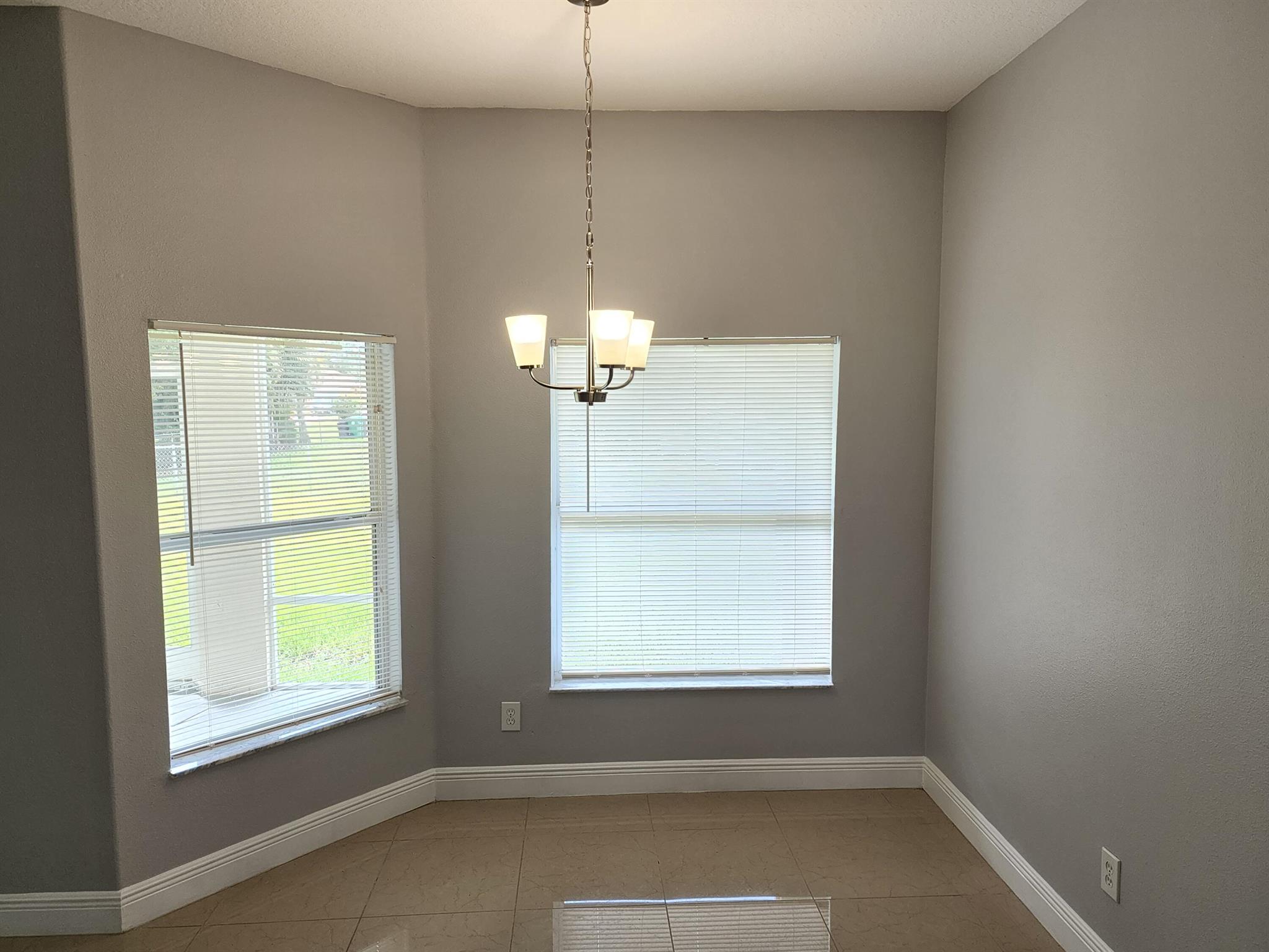 PORT ST LUCIE SECTION 18 - Residential Lease