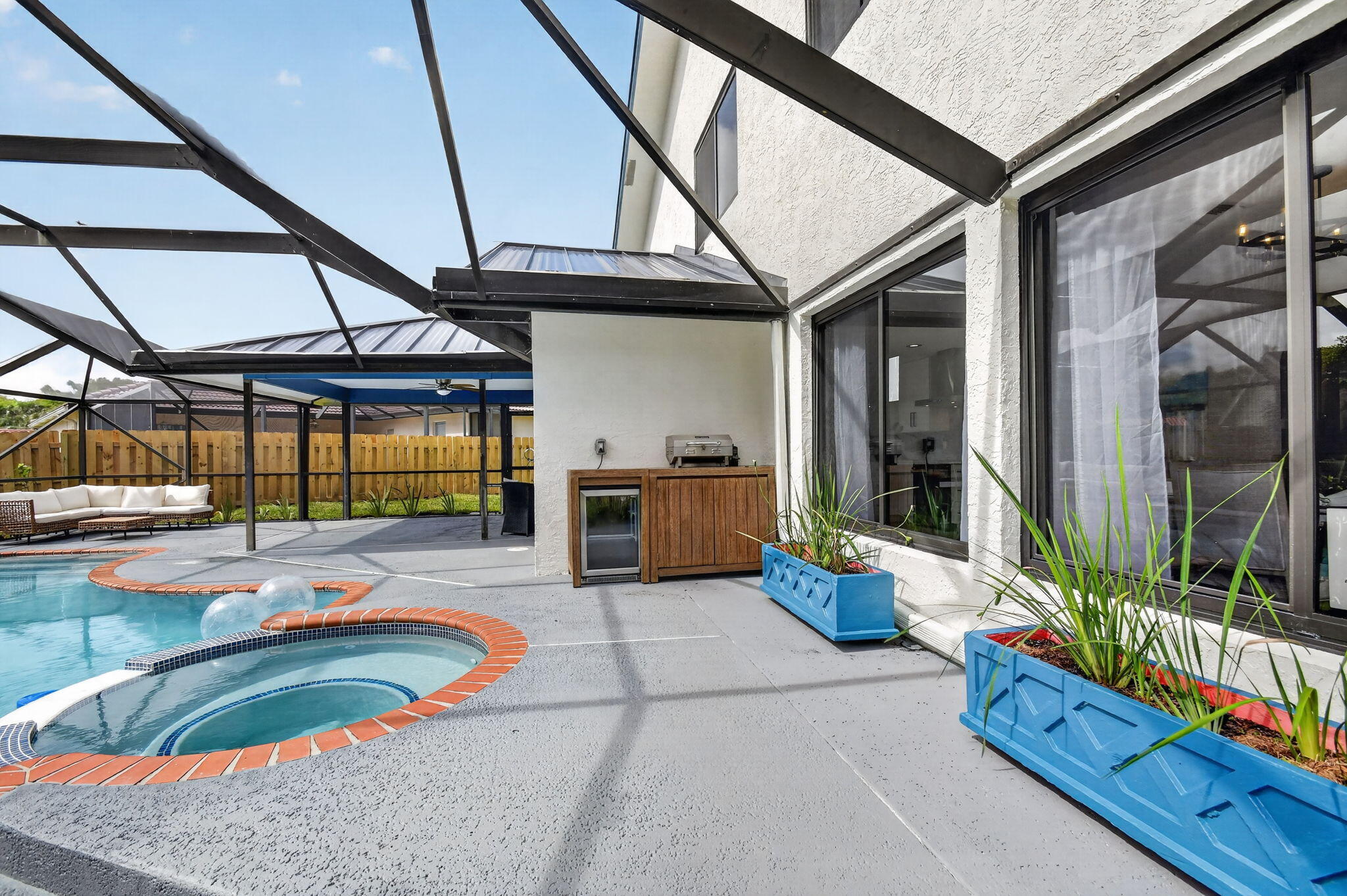 VERNON HEIGHTS - Residential