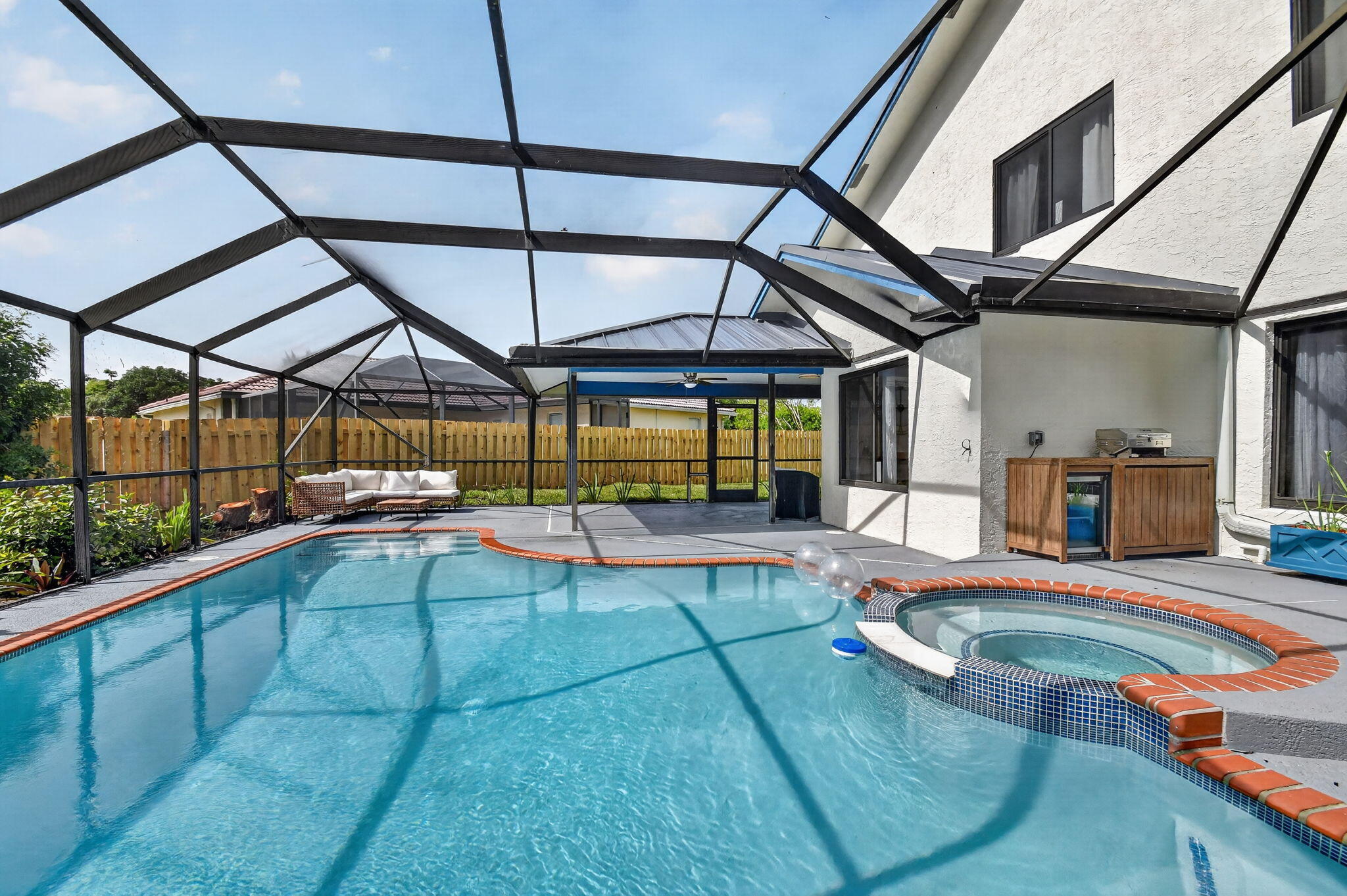 VERNON HEIGHTS - Residential