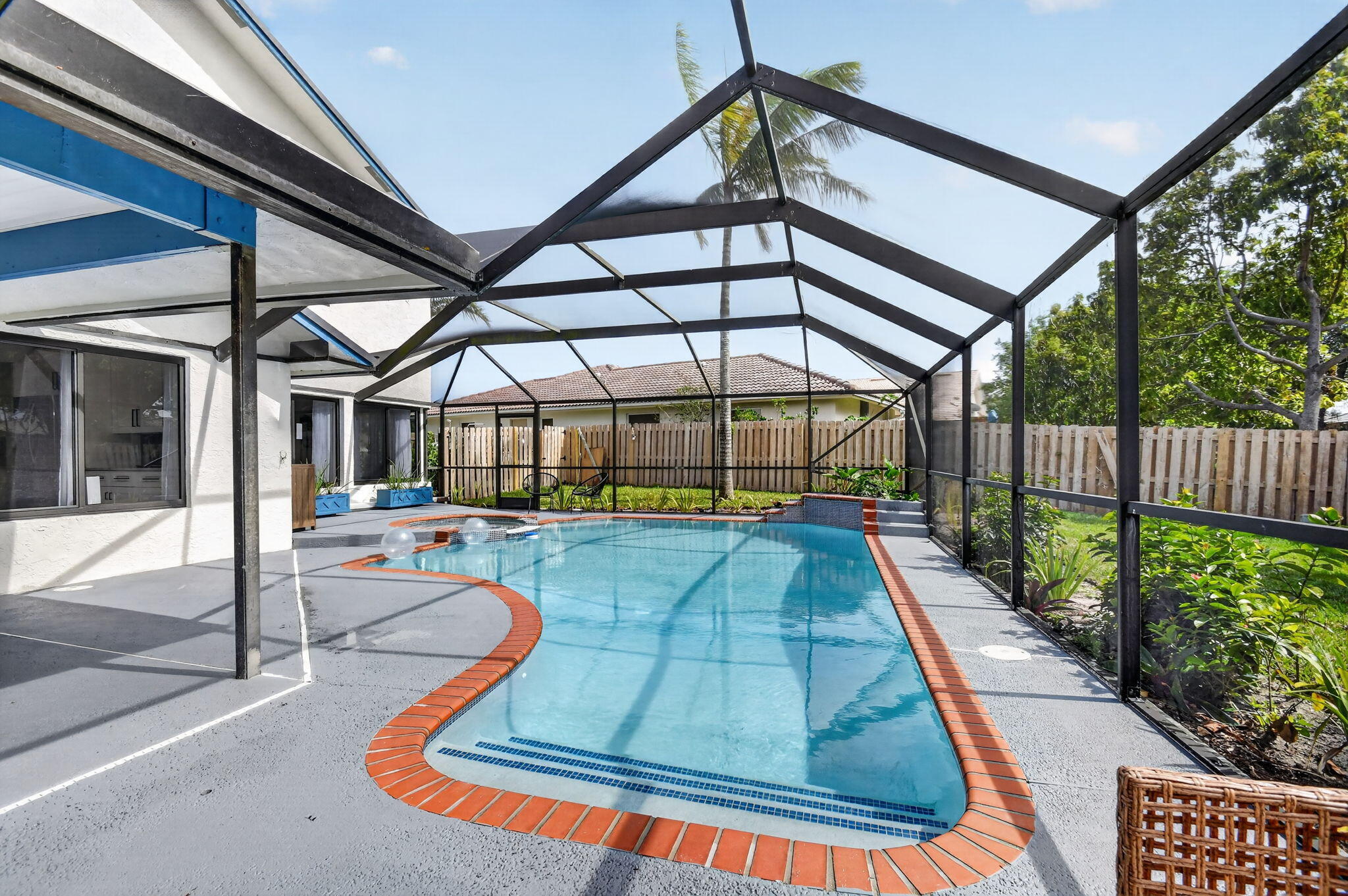 VERNON HEIGHTS - Residential