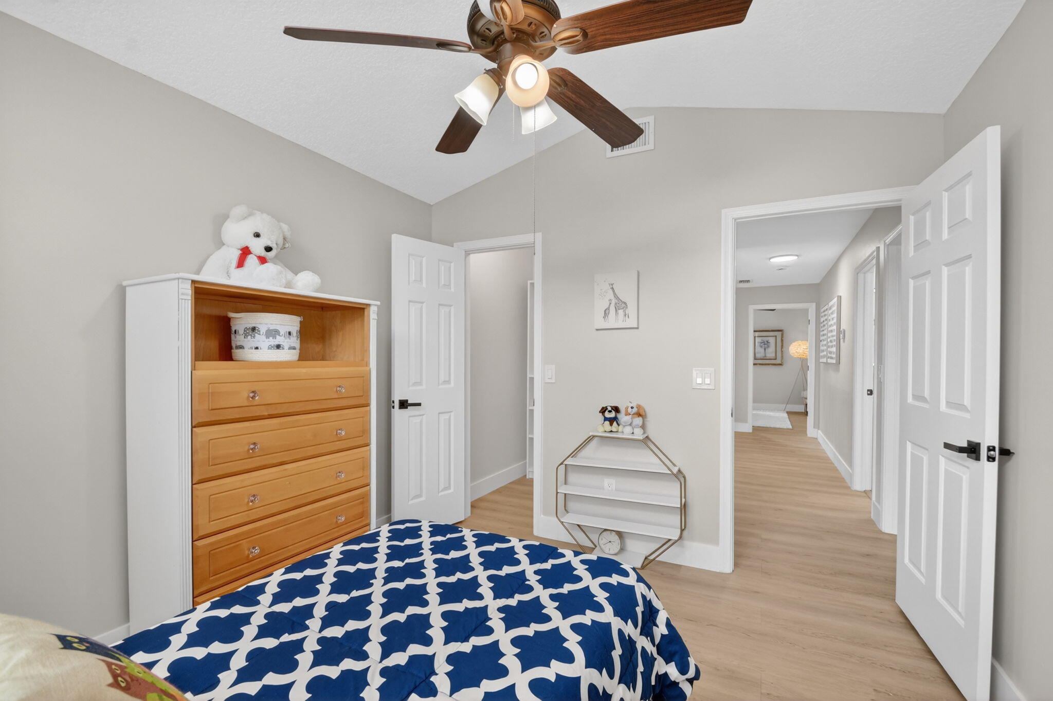 VERNON HEIGHTS - Residential