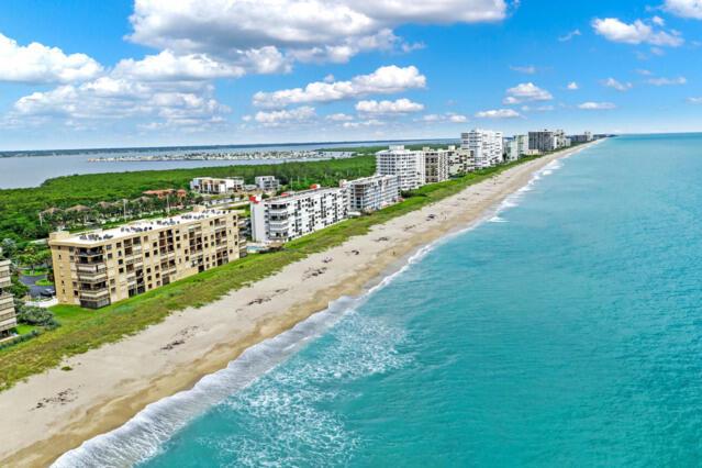 10200 S Ocean Drive 104