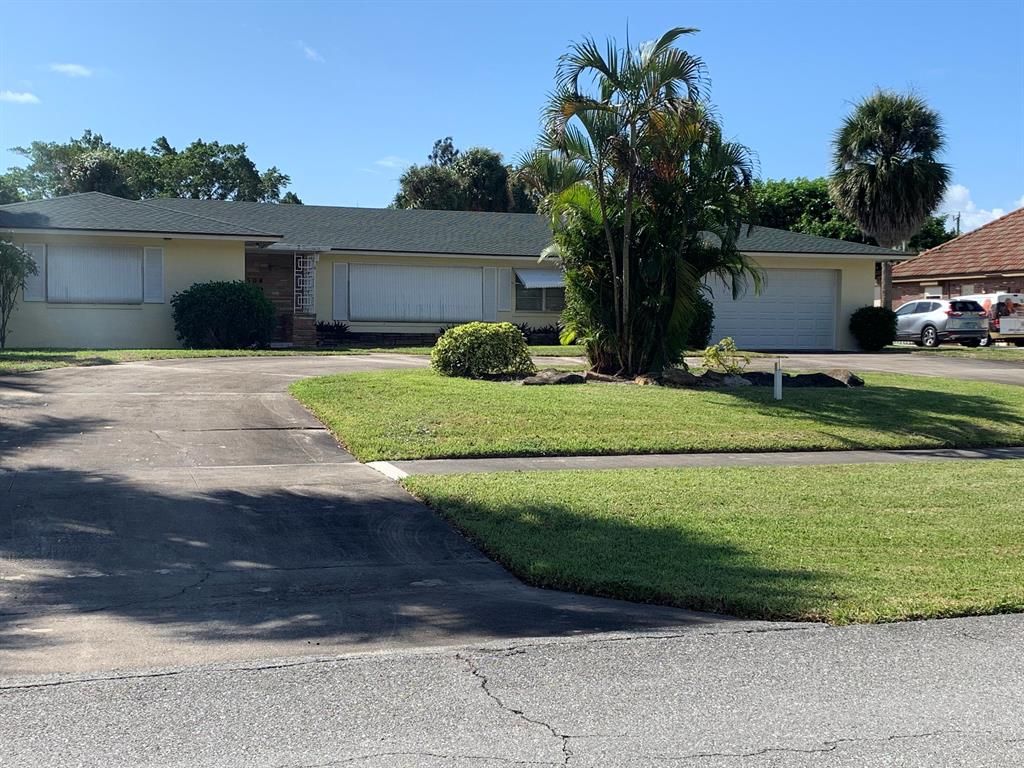 Photo of 508 Anchorage Drive, North Palm Beach, FL 33408 (MLS # R10751547)