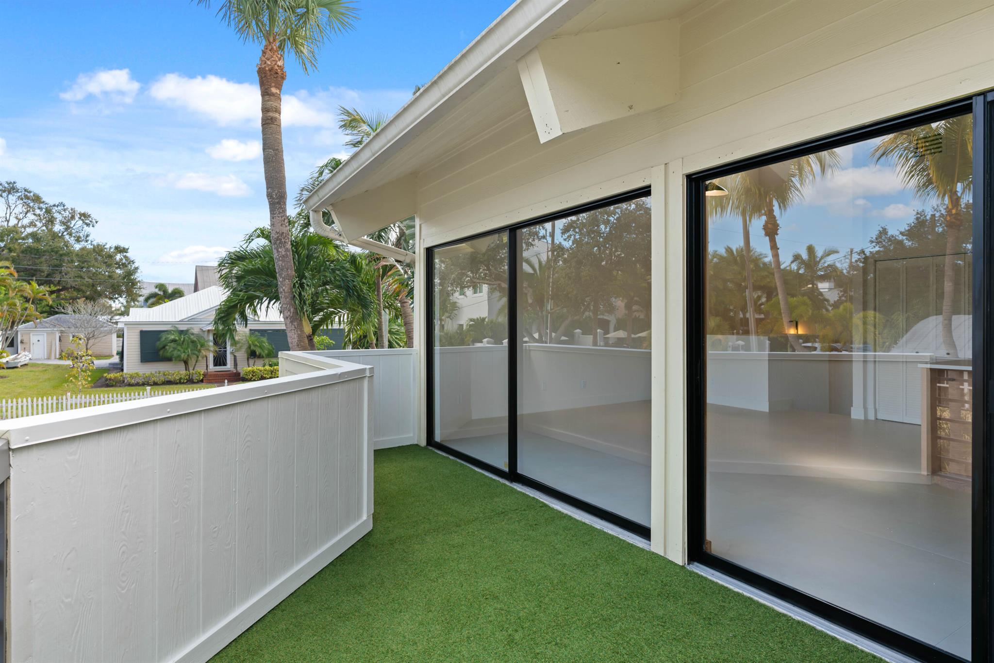 Stuart Executive Court - Residential Lease