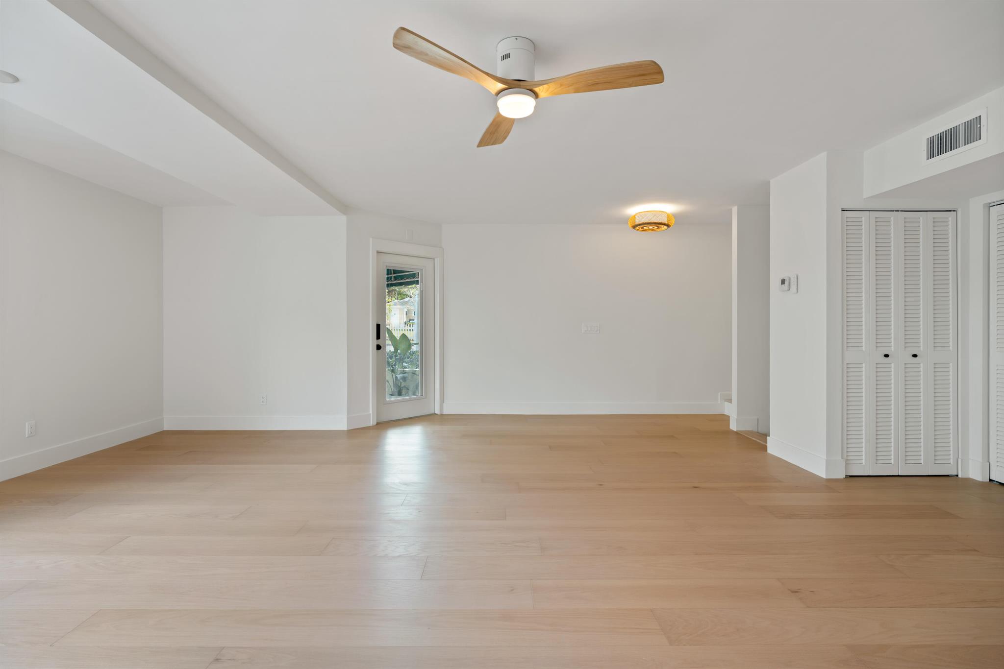 Stuart Executive Court - Residential Lease