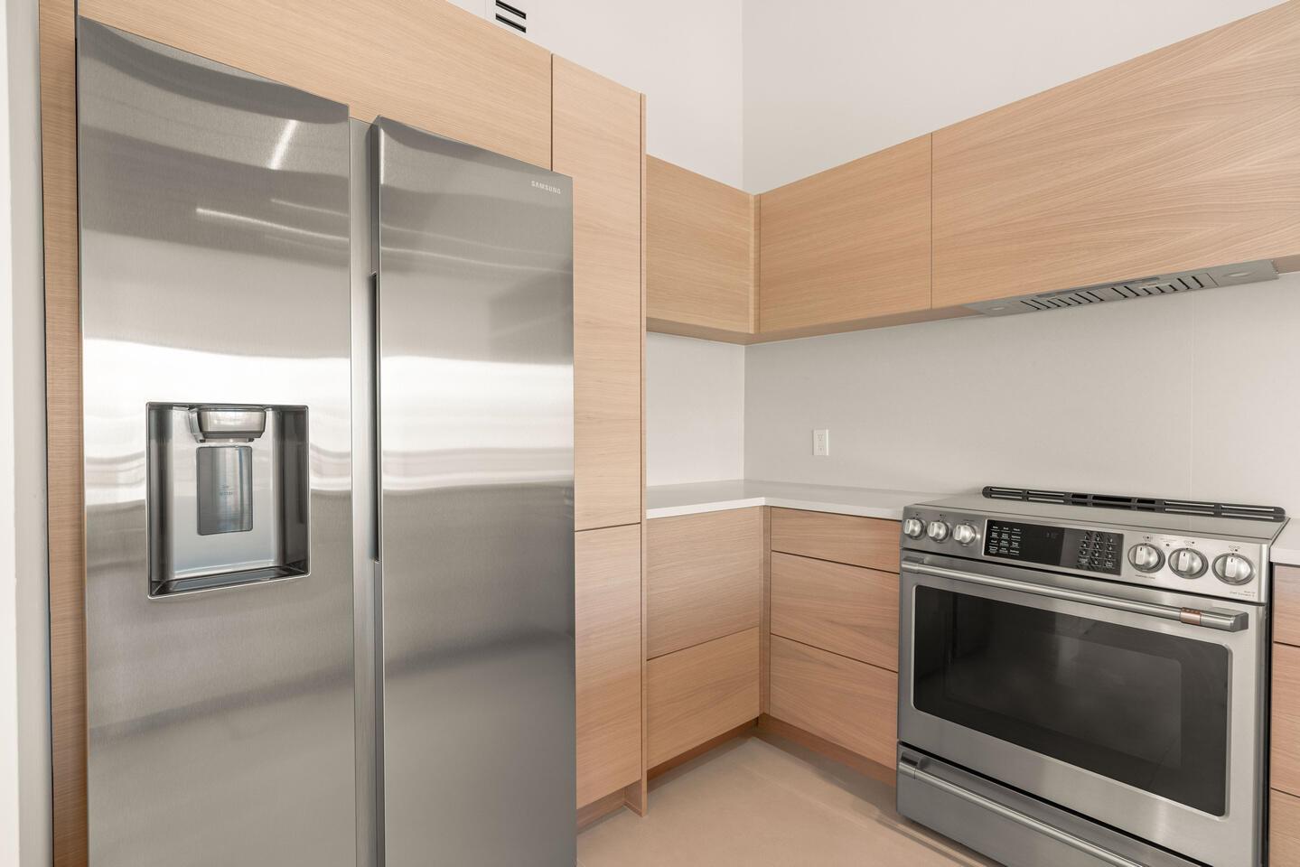 Stuart Executive Court - Residential Lease