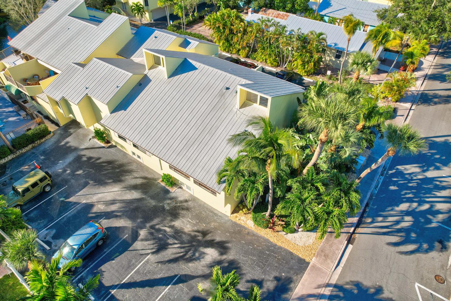 Stuart Executive Court - Residential Lease
