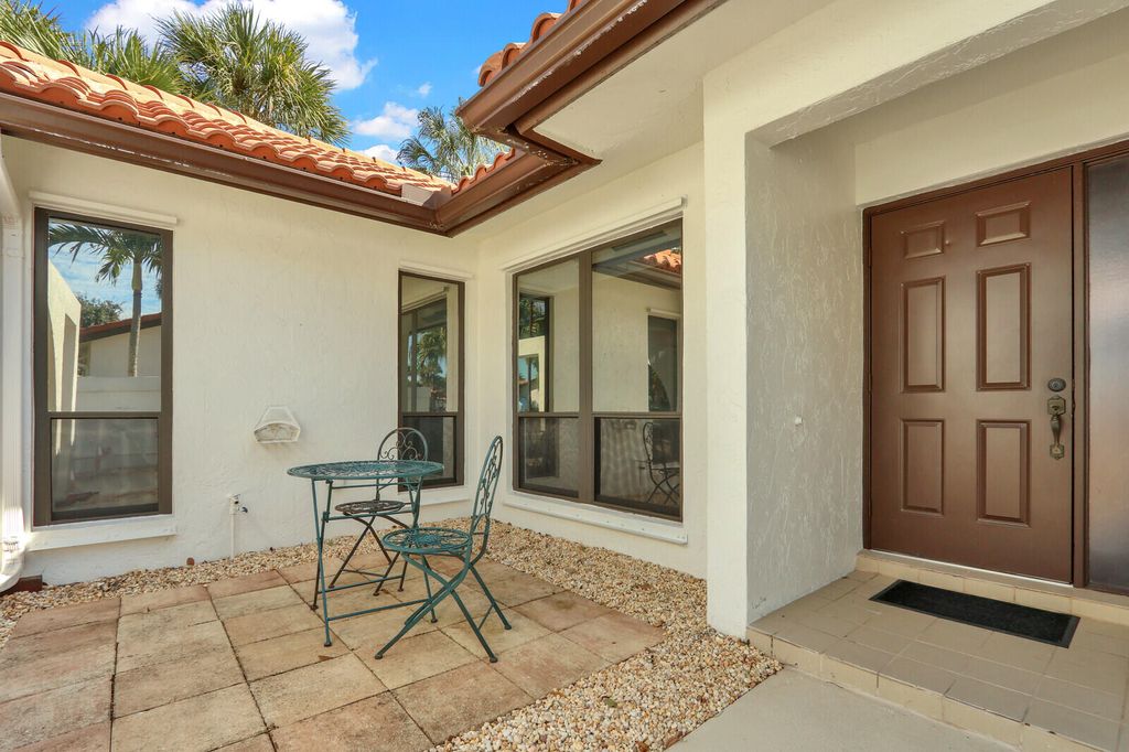 Photo of 4004 SW Osprey Creek Way, Palm City, FL 34990 (MLS # R11161009)