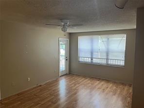 4381 W Mcnab Rd 17