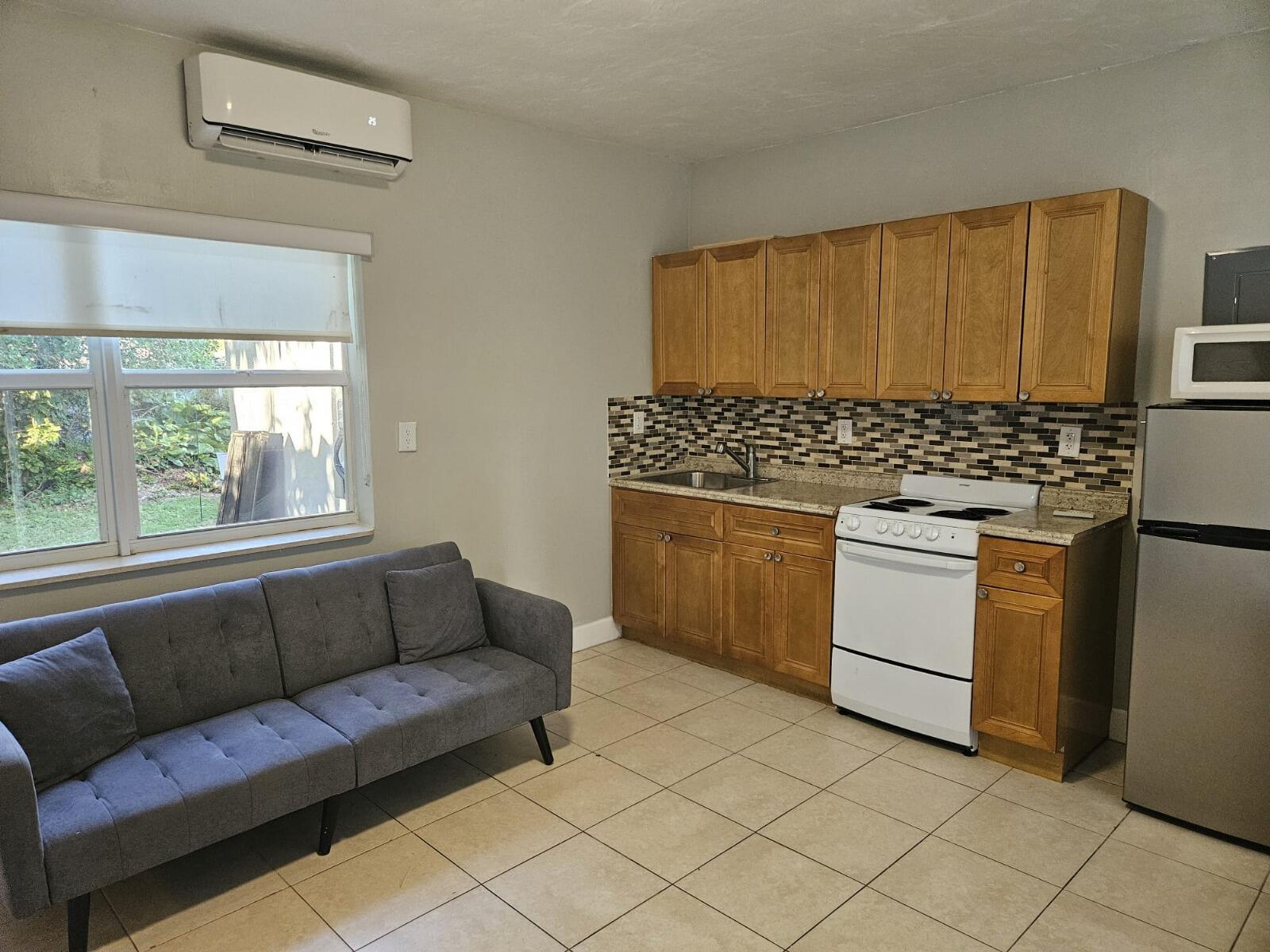 1136 NE 167th Street A