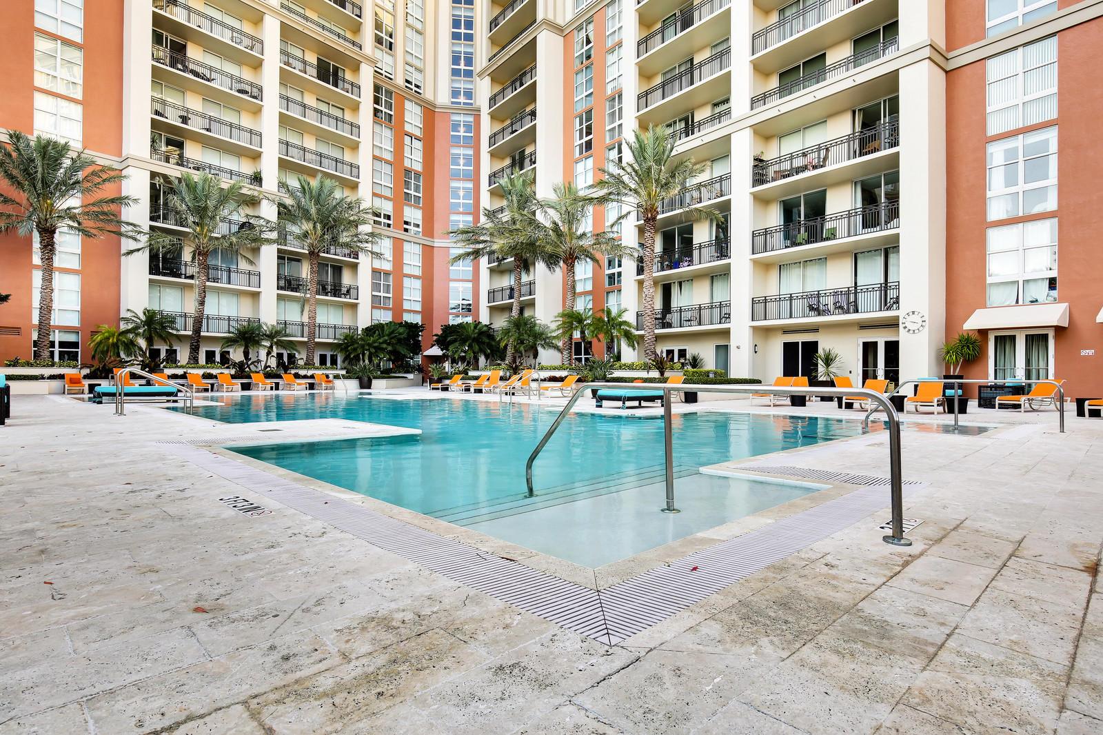 CITYPLACE SOUTH TOWER CON - Residential Lease