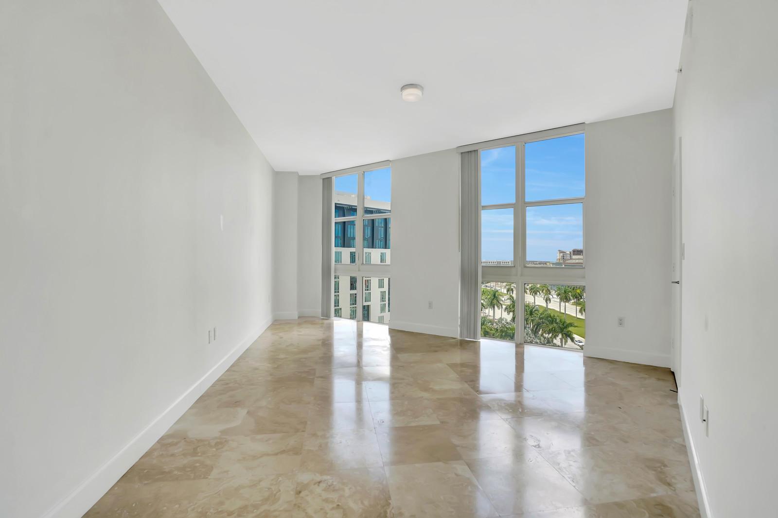 CITYPLACE SOUTH TOWER CON - Residential Lease