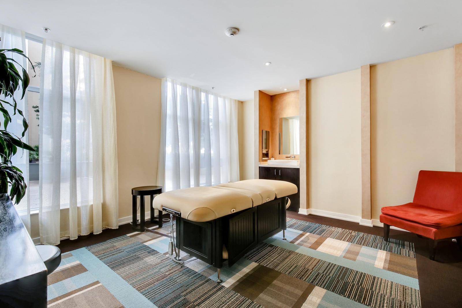 CITYPLACE SOUTH TOWER CON - Residential Lease