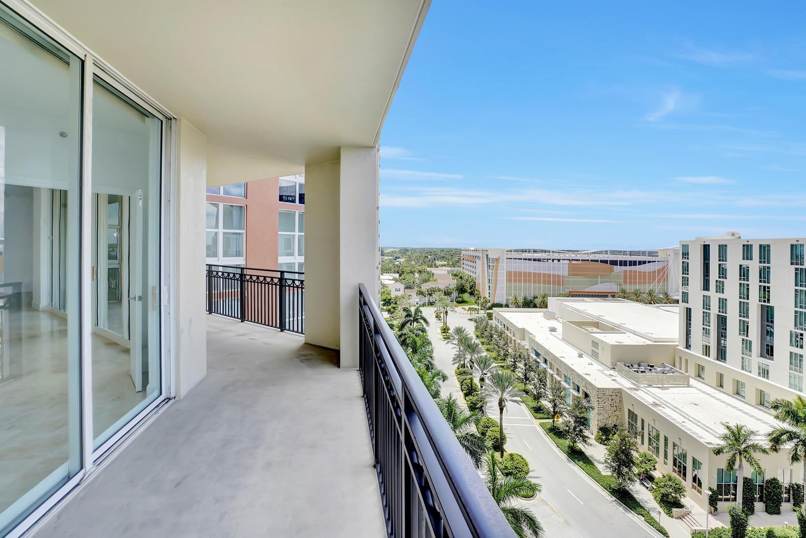 CITYPLACE SOUTH TOWER CON - Residential Lease