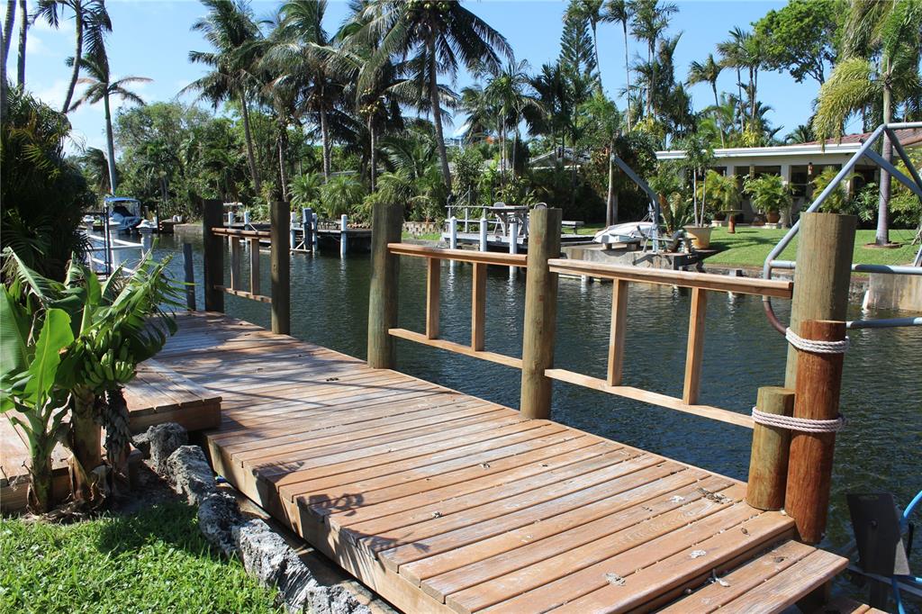 Hollywood Isles 33-50 B - Residential