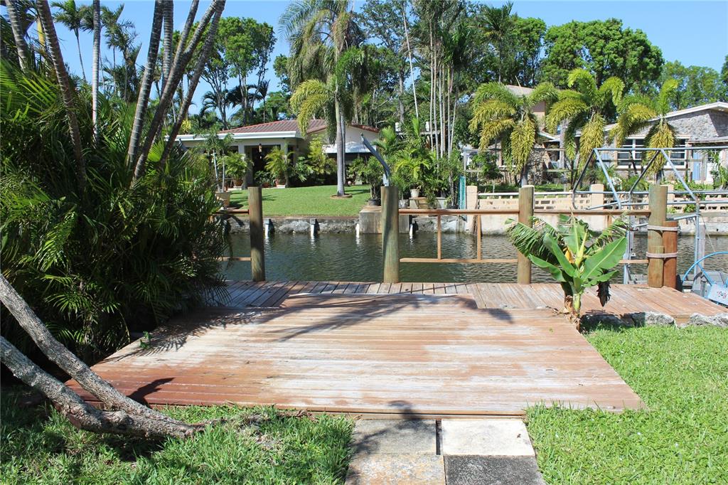 Hollywood Isles 33-50 B - Residential