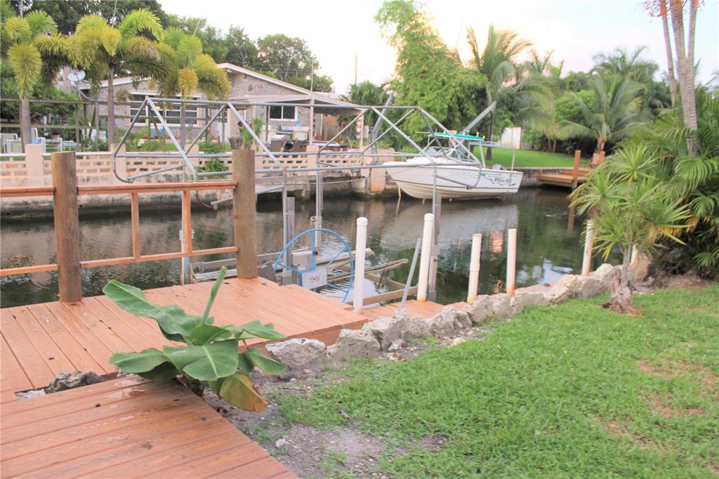 Hollywood Isles 33-50 B - Residential