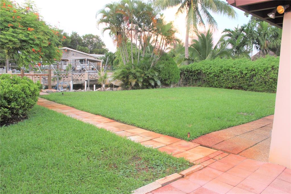 Hollywood Isles 33-50 B - Residential