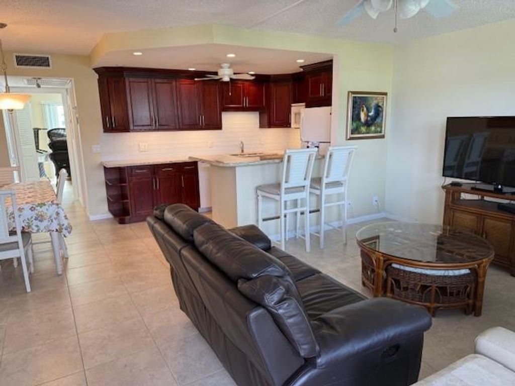 Photo of 4104 Cambridge E #4104, Deerfield Beach, FL 33442 (MLS # F10500967)