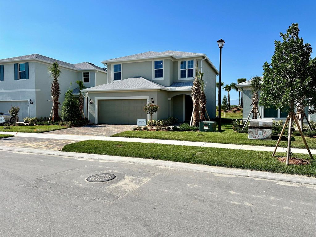 Photo of 10681 SW Morning Glory Drive, Port Saint Lucie, FL 34987 (MLS # R10994125)