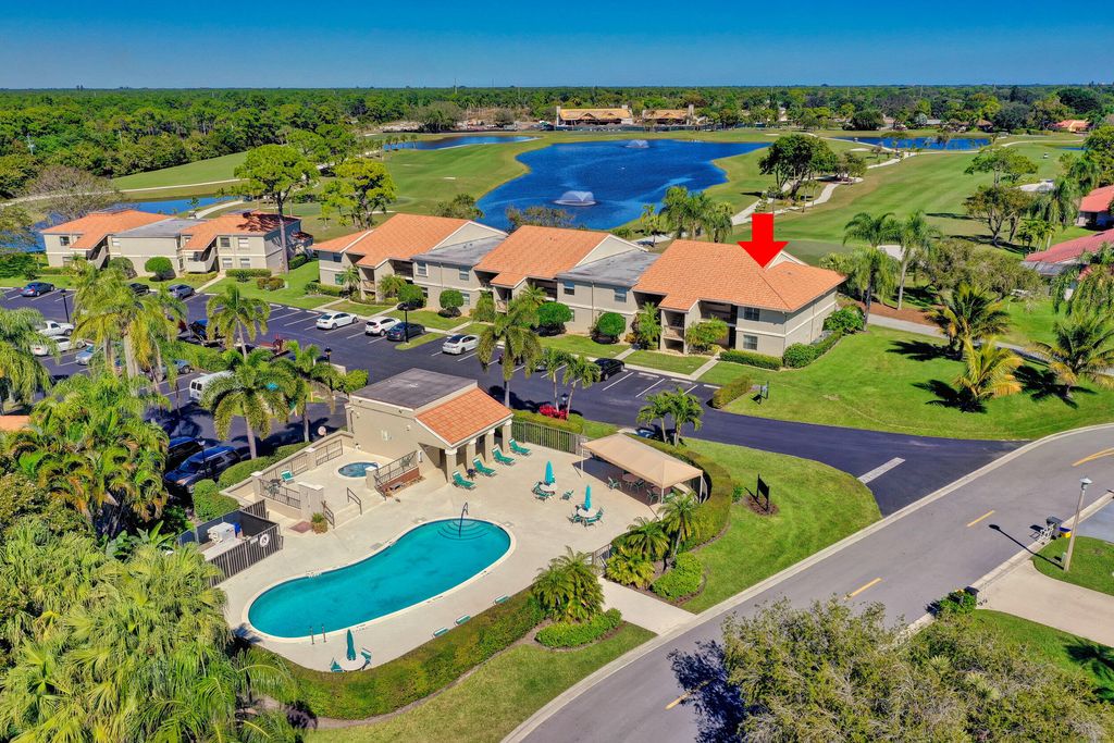 Photo of 13403 Touchstone Place #206, Palm Beach Gardens, FL 33418 (MLS # R10805244)