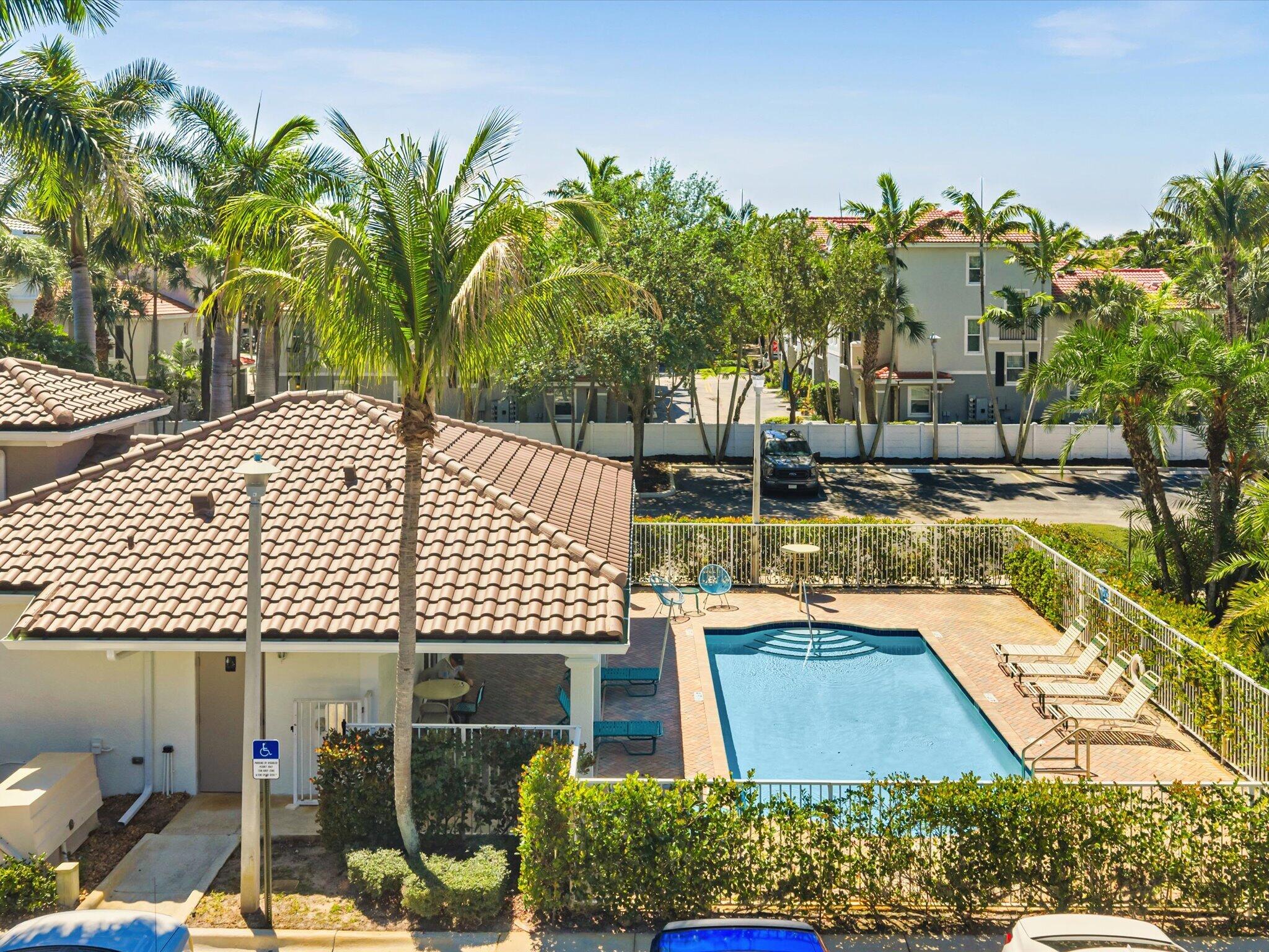 BAYFRONT OF BOYNTON BEACH CONDO - Residential