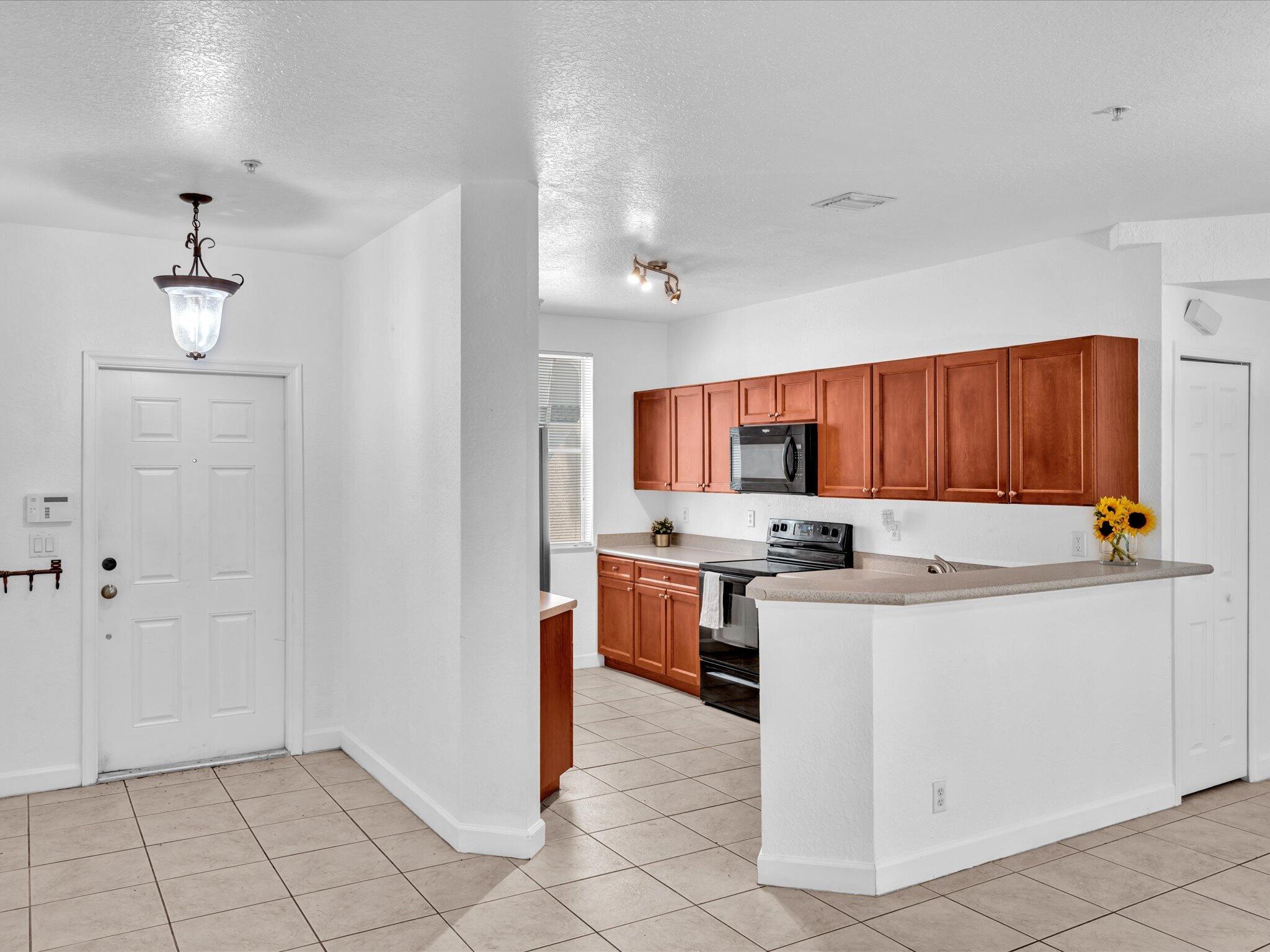 BAYFRONT OF BOYNTON BEACH CONDO - Residential