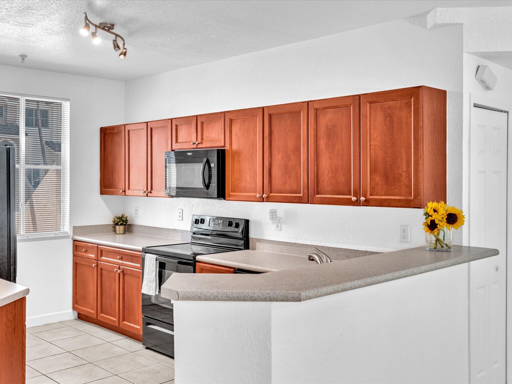 BAYFRONT OF BOYNTON BEACH CONDO - Residential