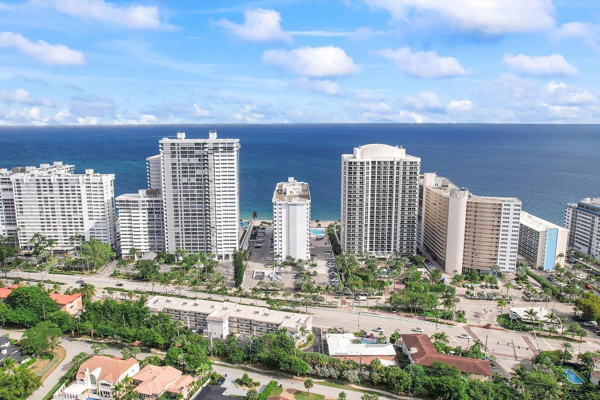 GALT TOWERS - Residential