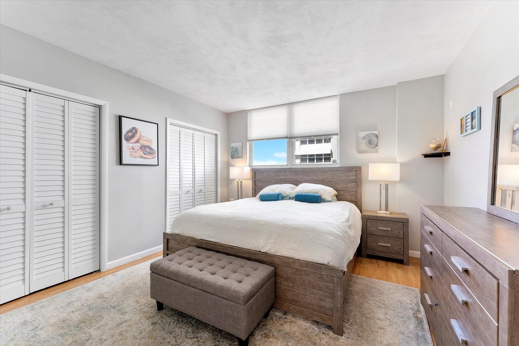 GALT TOWERS - Residential