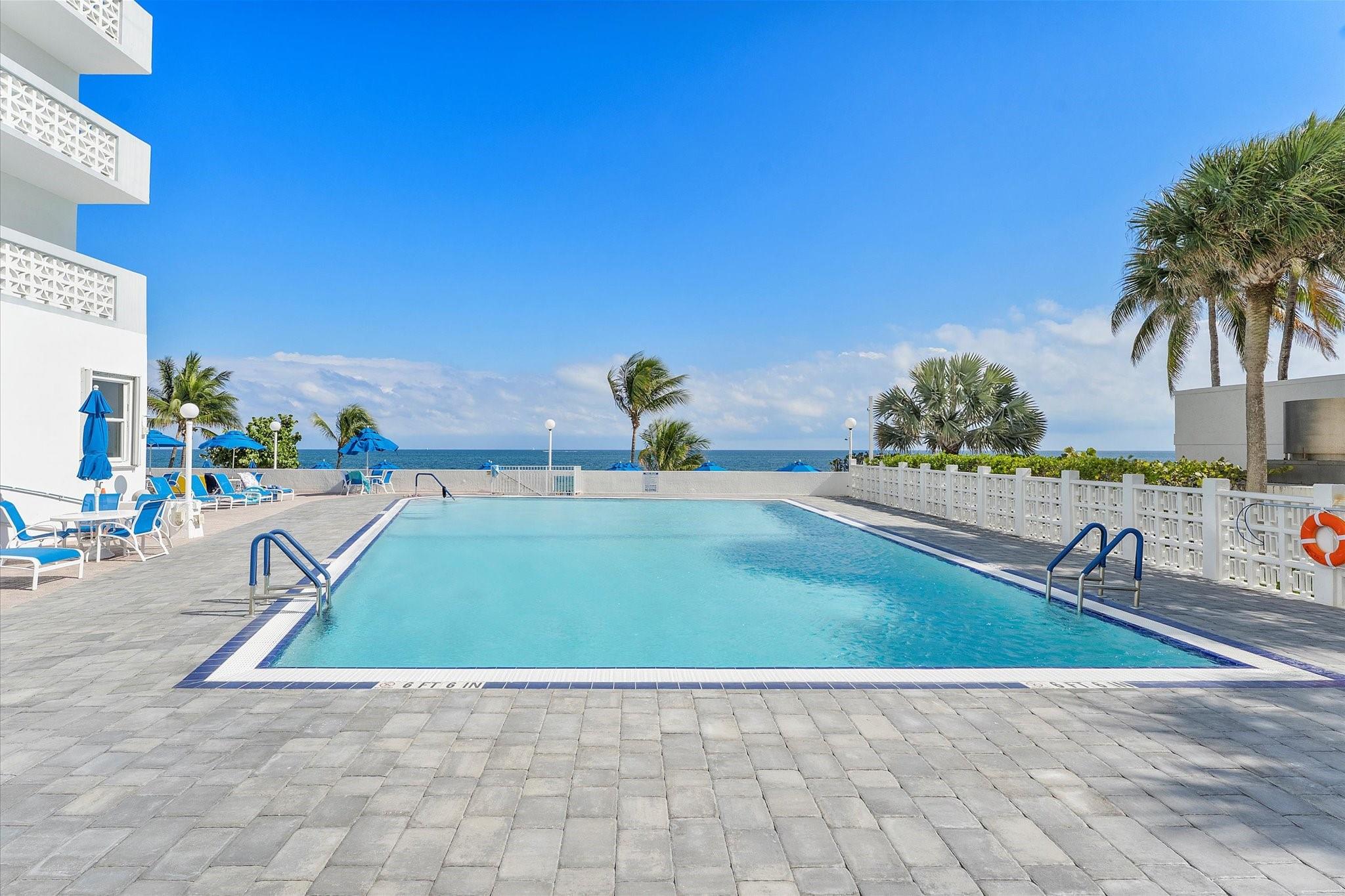 GALT TOWERS - Residential