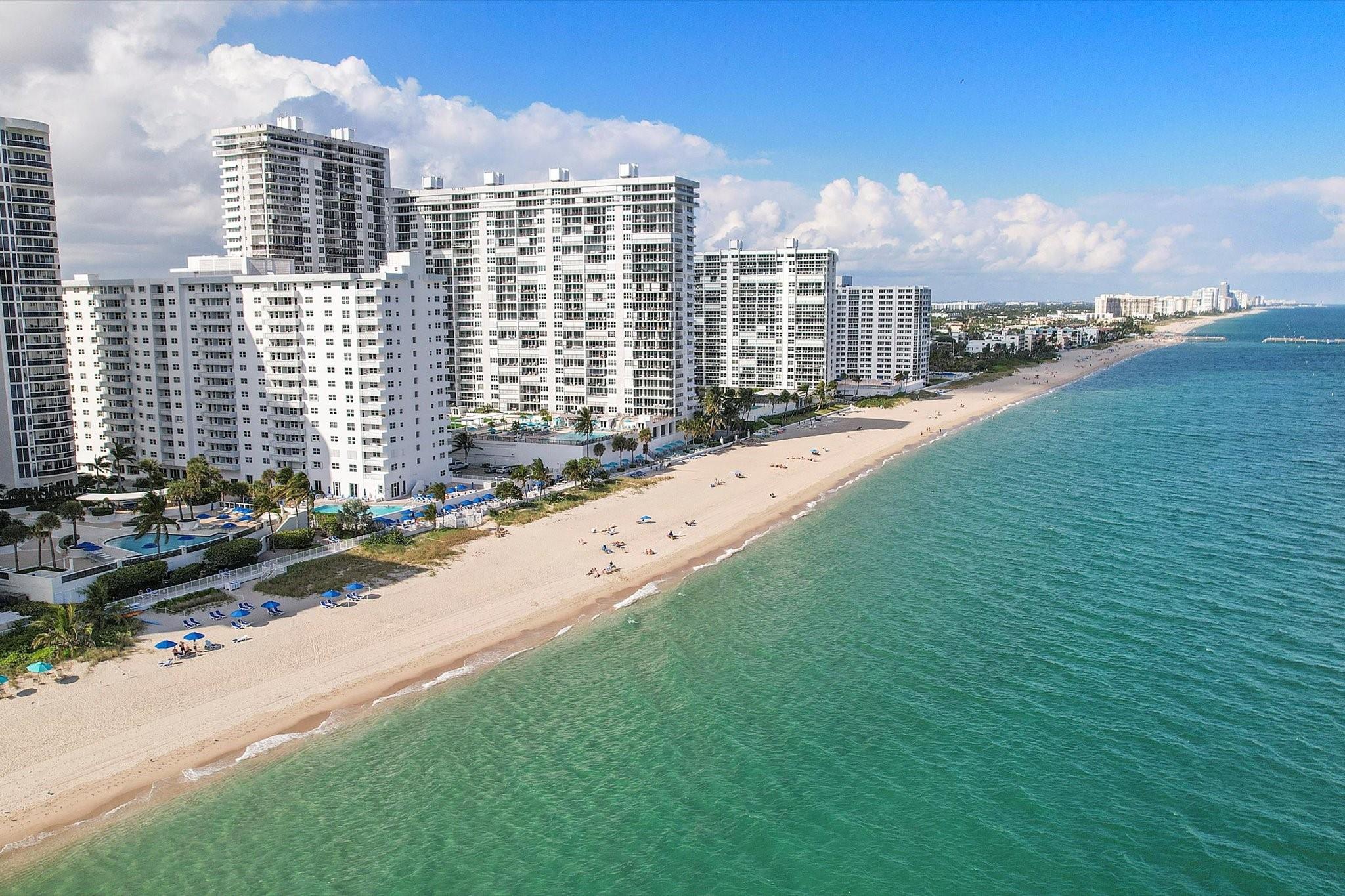 GALT TOWERS - Residential