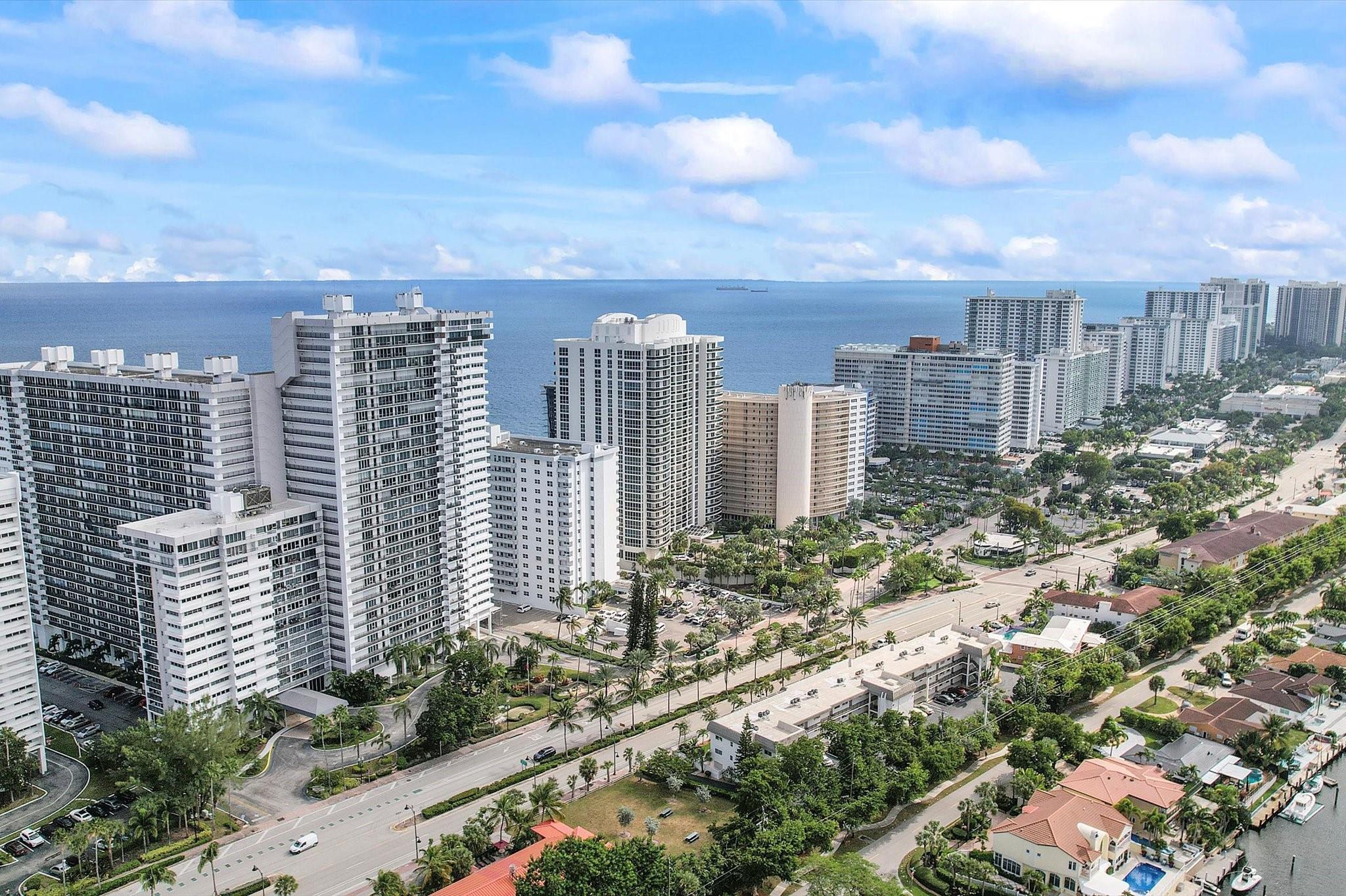 GALT TOWERS - Residential