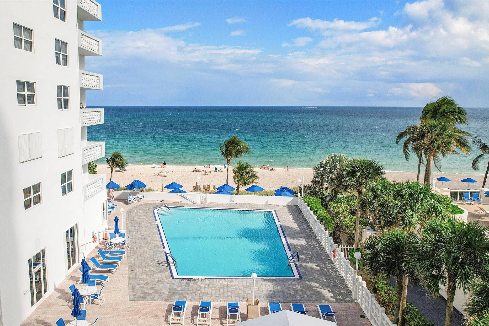 GALT TOWERS - Residential