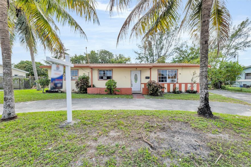 4 Bedroom and 2 bath single family home in a popular family neighborhood. Property is being sold "As-Is".  The home offers a newer roof, circular driveway, large backyard, tile floors, and room for a pool in the backyard.  The a/c needs to be replaced and the pipes are cast iron.  Seller is looking for a cash buyer.
