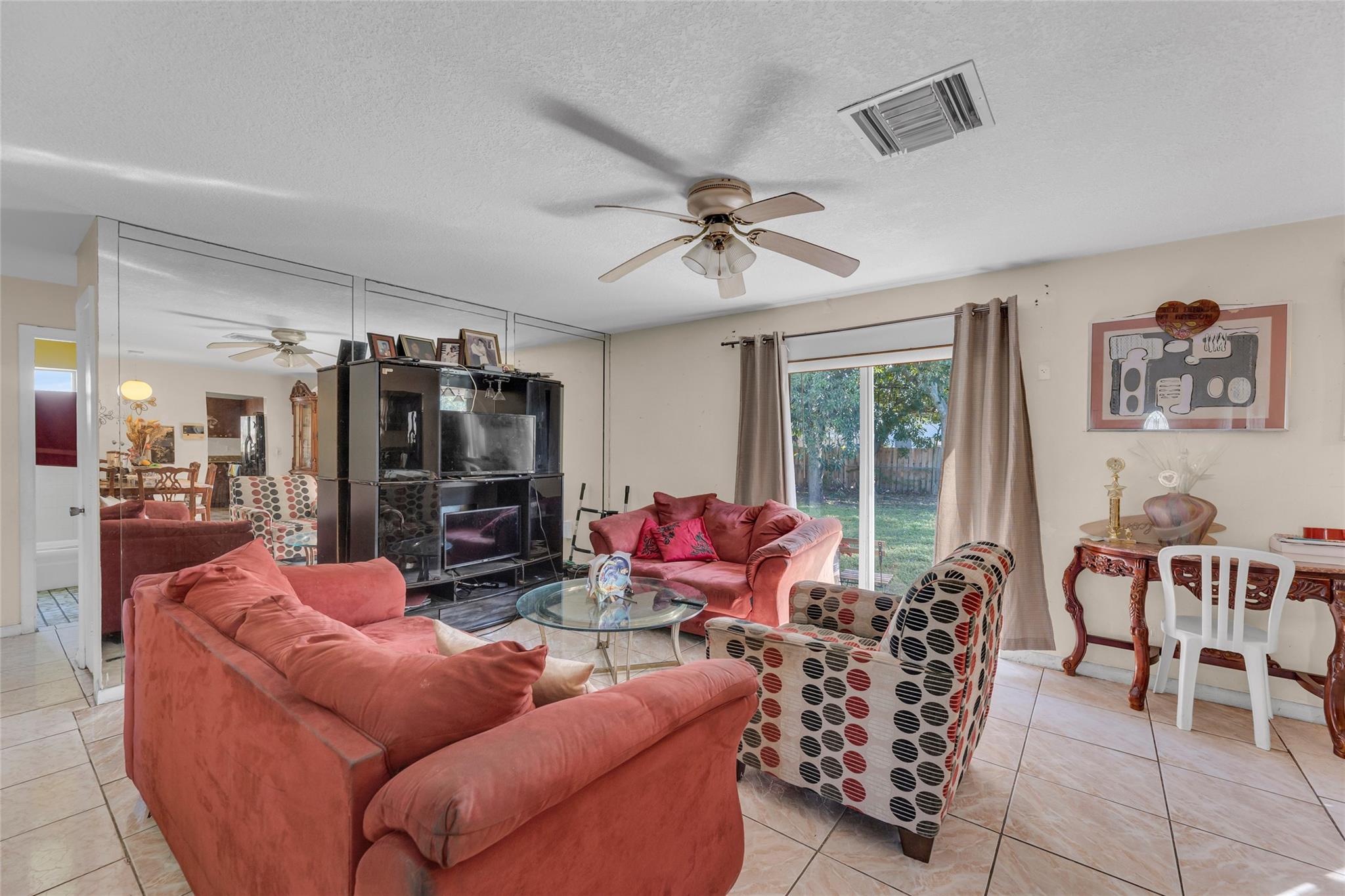 Lauderdale Villas 29-37 B - Residential