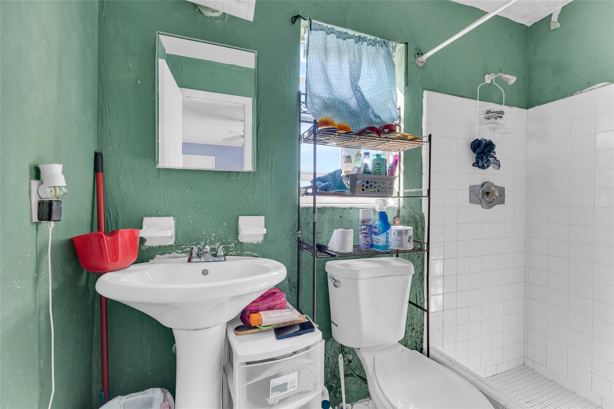 Lauderdale Villas 29-37 B - Residential