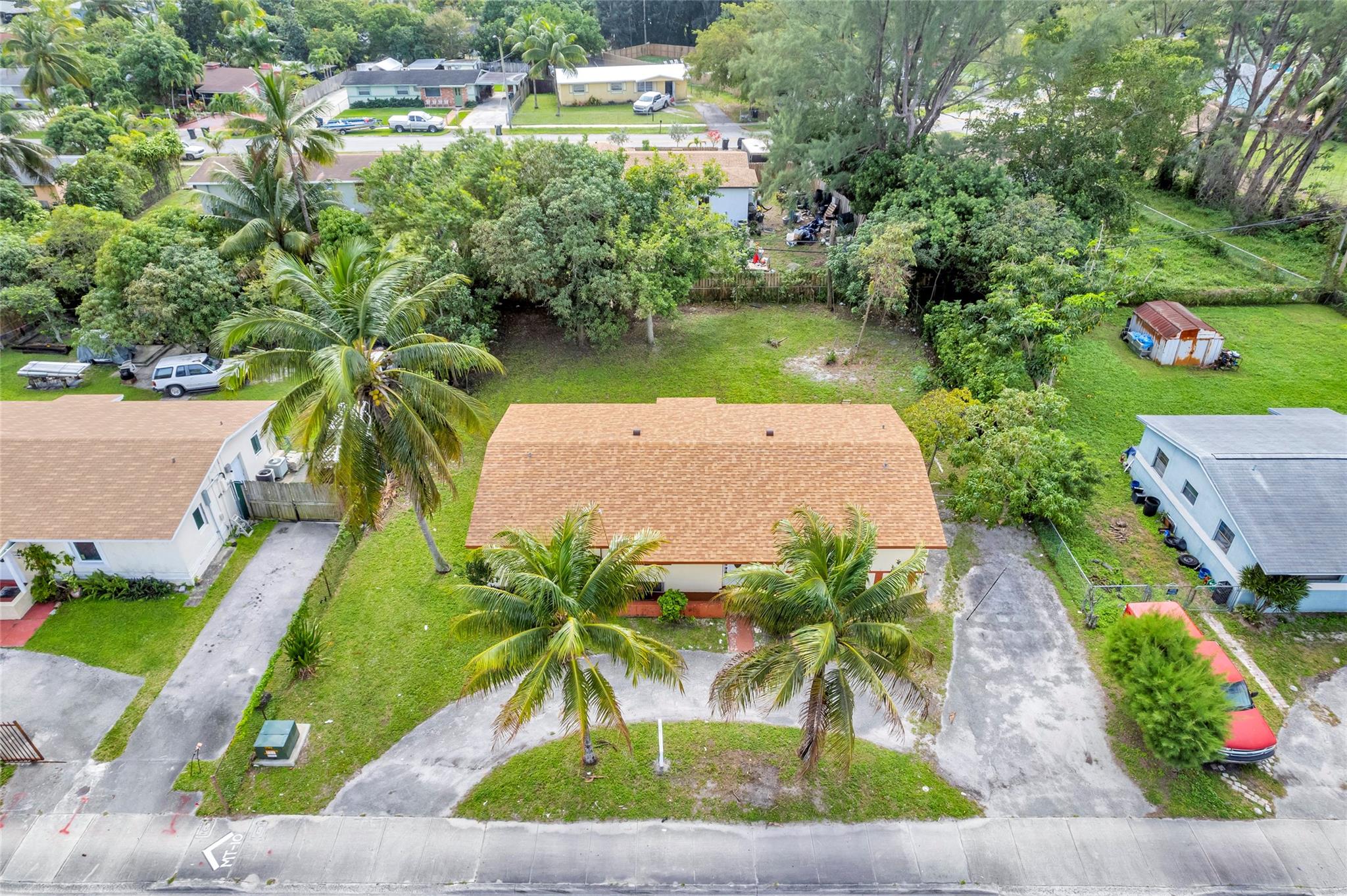 Lauderdale Villas 29-37 B - Residential