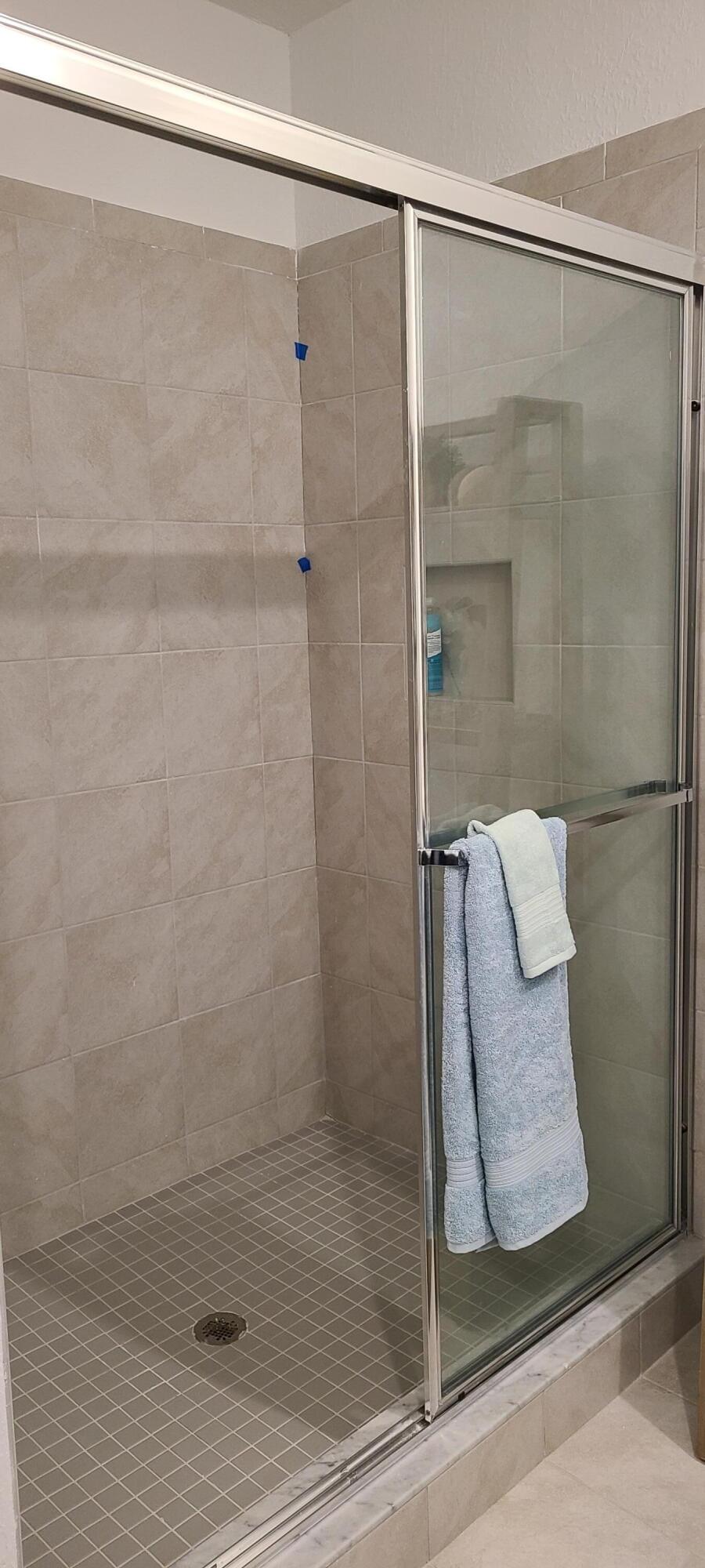 TOWN COMMONS PUD REPLAT - Residential Lease