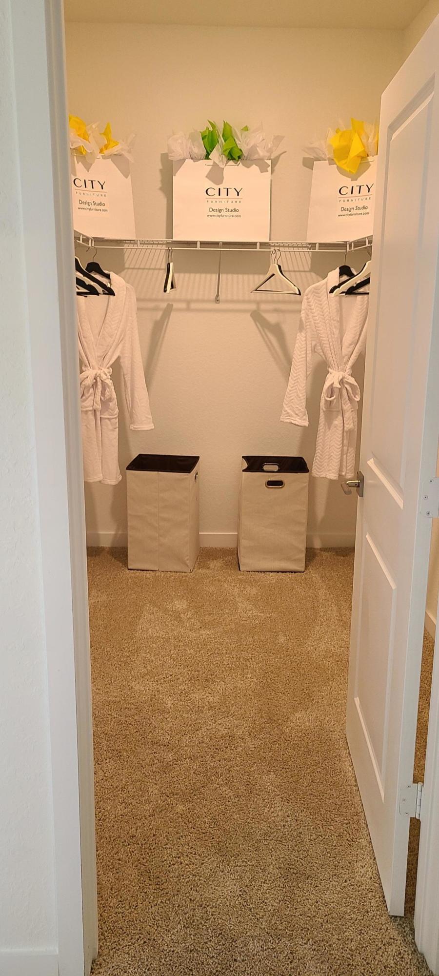 TOWN COMMONS PUD REPLAT - Residential Lease