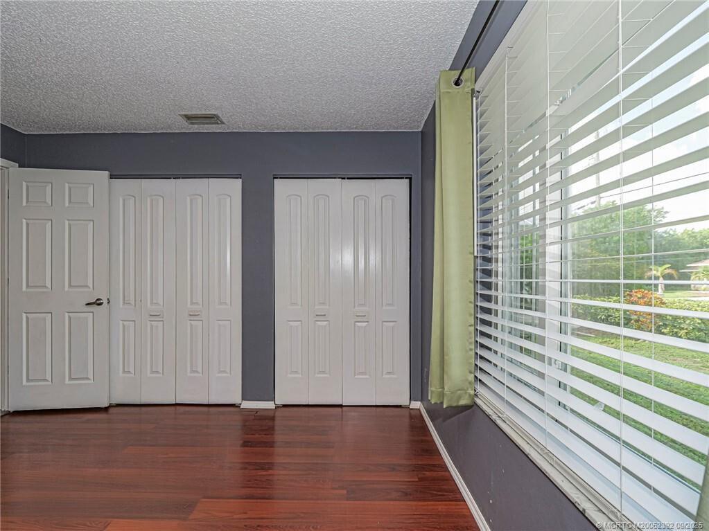 PORT ST LUCIE SECTION 15 - Residential