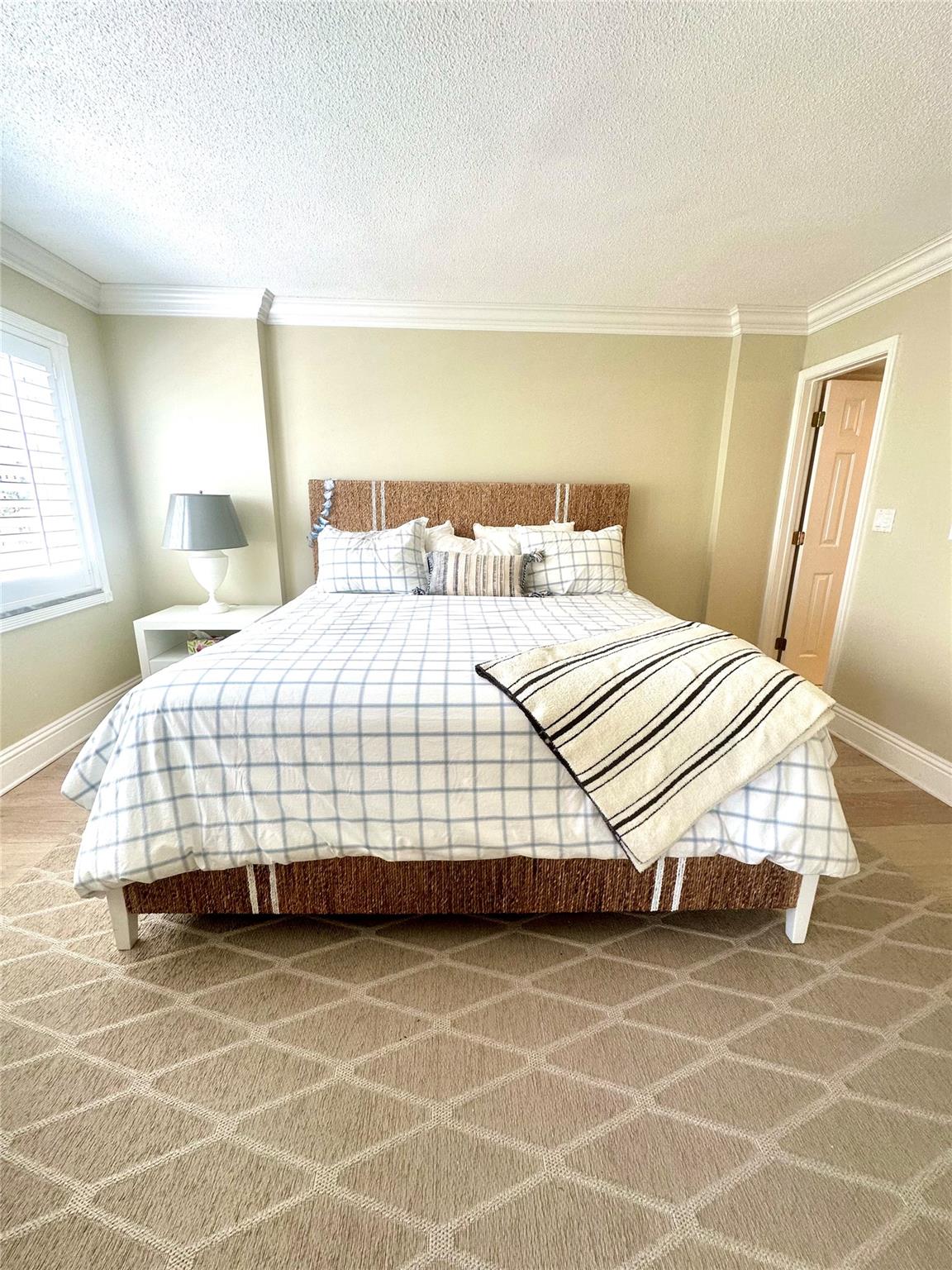 Hillsboro Windsor Condo - Residential Lease
