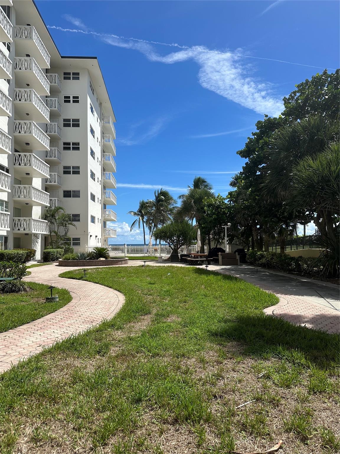 Hillsboro Windsor Condo - Residential Lease