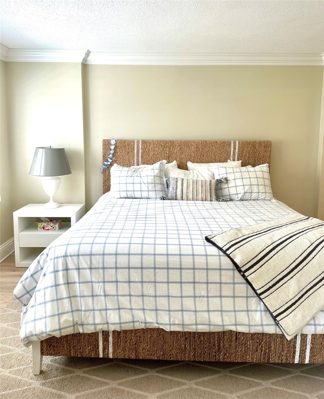 Hillsboro Windsor Condo - Residential Lease