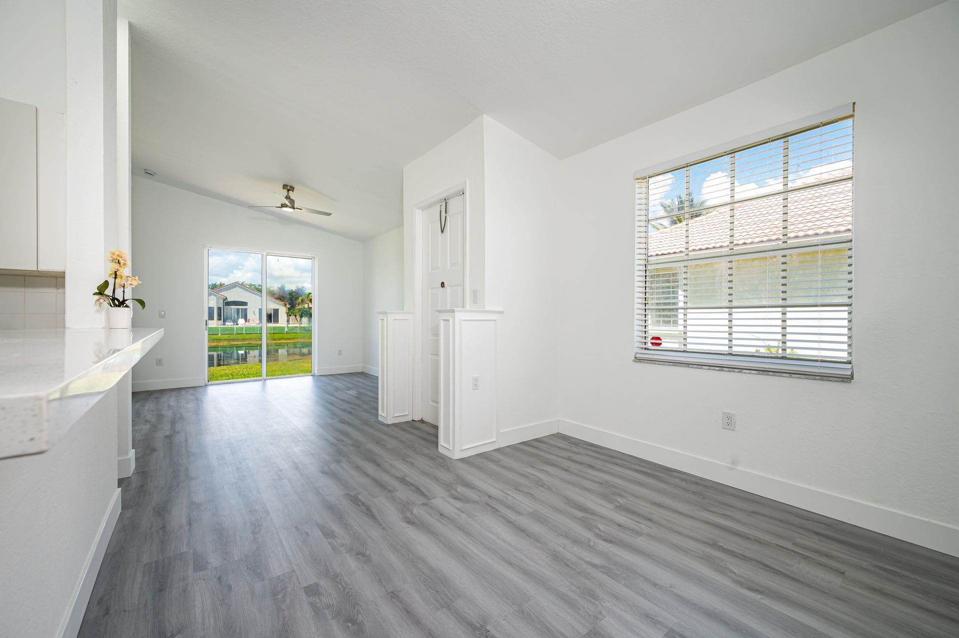GRAND KEY _ Sunset Lakes - Residential Lease