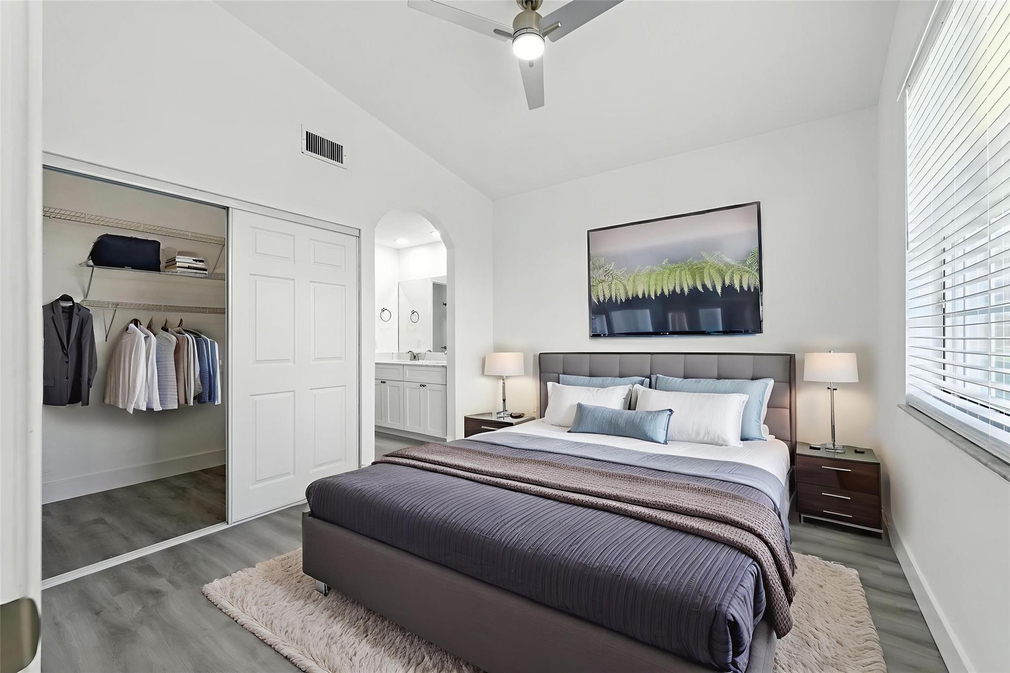 GRAND KEY _ Sunset Lakes - Residential Lease